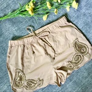 Sequin Embellished Shorts • F21